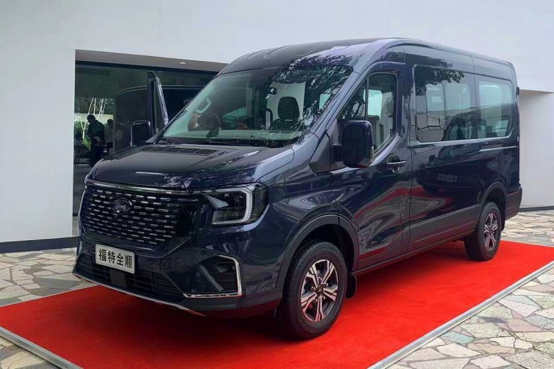 Kínában már bemutatkozott a Ford Transit T8 – Autó-Motor